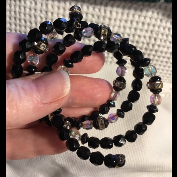 Vintage~Black & Clear Crystals Bracelet with Rhinestone Rondel Spacers - Picture 5 of 5